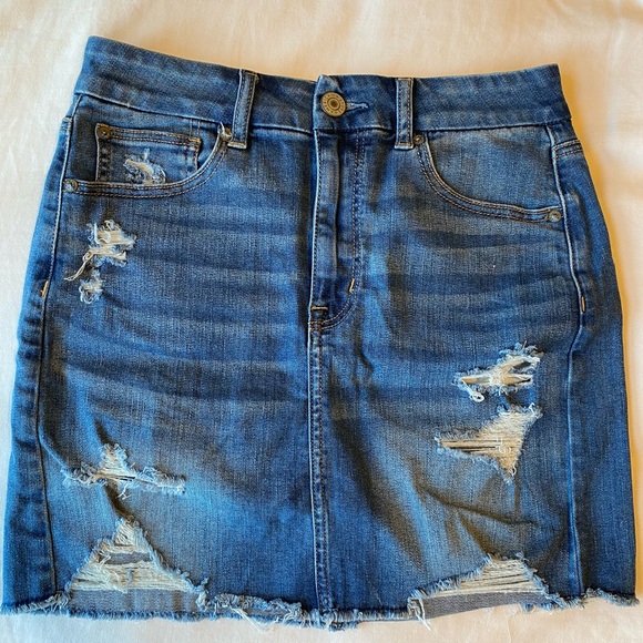 American Eagle Jean Skirt (Size 6) - Picture 1 of 3